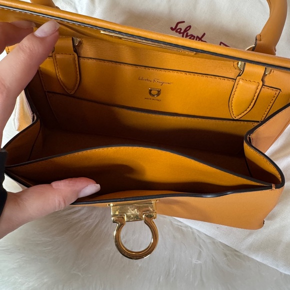 Salvatore Ferragamo Tan Leather Handbag - Picture 5 of 8